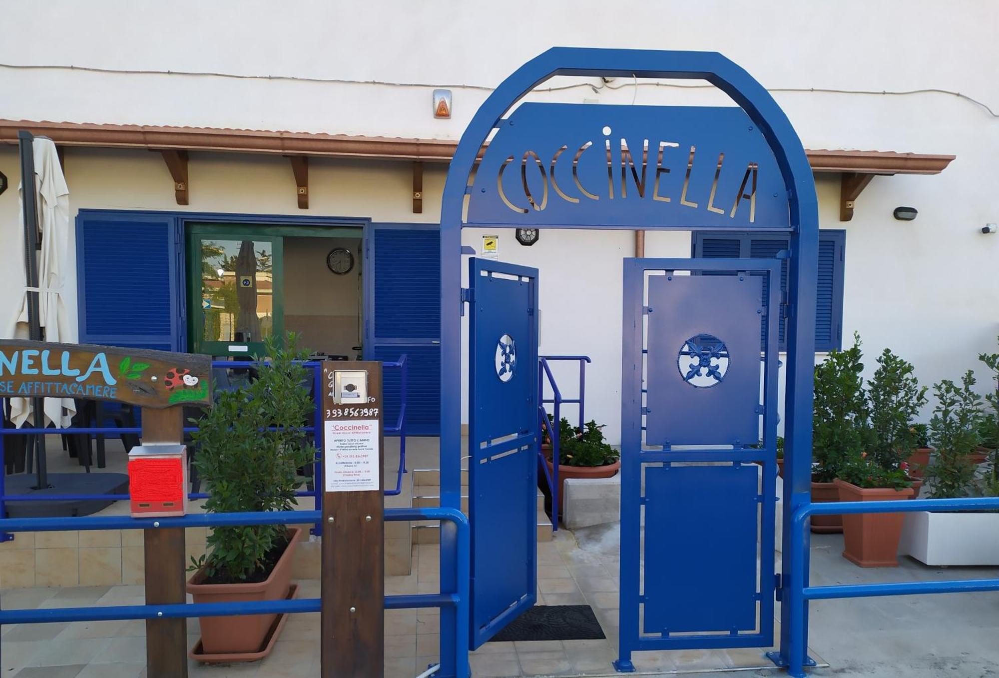 Coccinella Hotell Sabaudia Exteriör bild